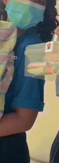 新加坡學生花式“無背包日”，看看誰上學最拉風