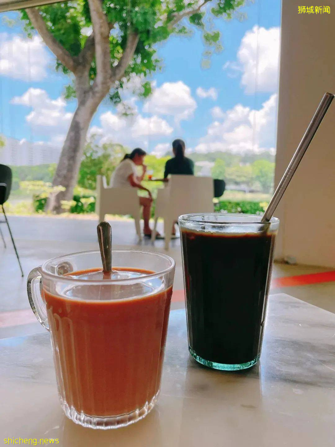 探店 新加坡新晋网红咖啡馆！坐拥湖景、满屏绿植、免费WiFi