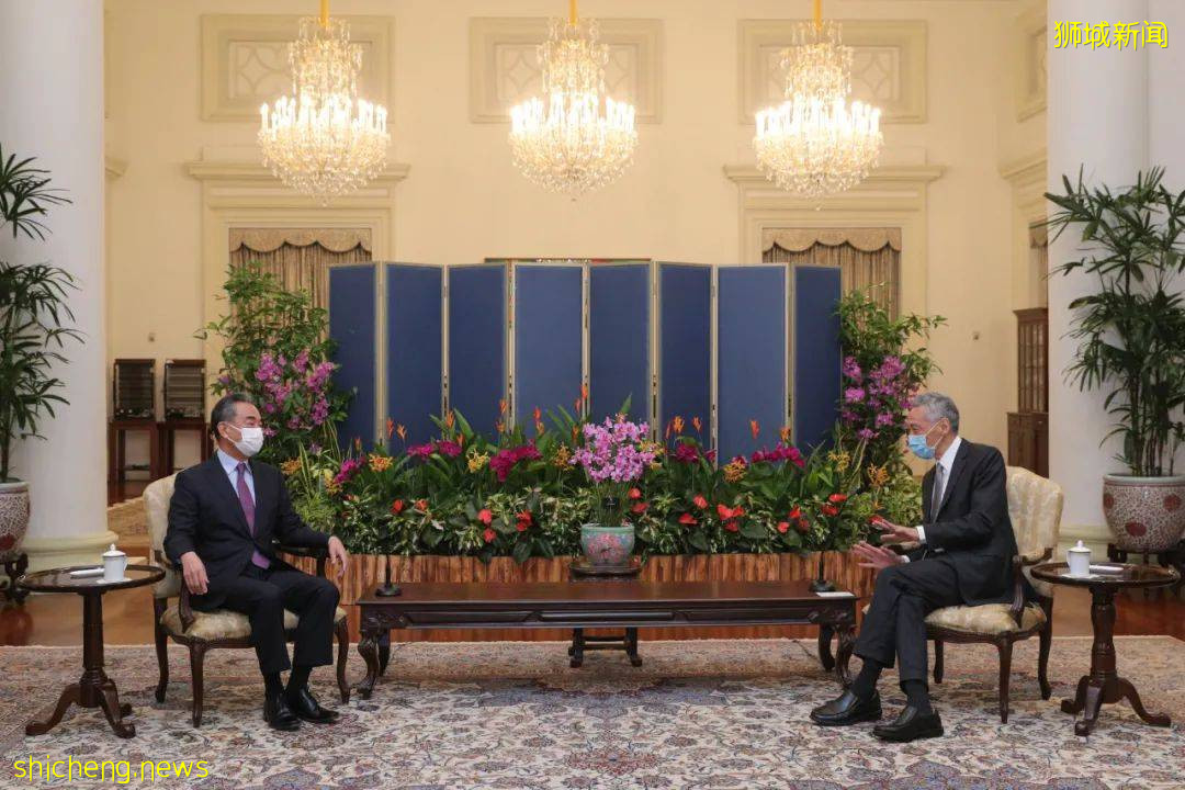 中國外交部長今訪問李顯龍!新加坡重申不會選邊站