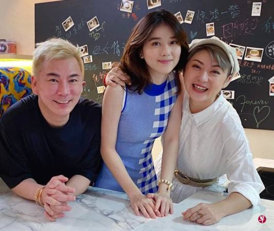 被指與李榮達“情變” 權怡鳳:娘娘我真的火了