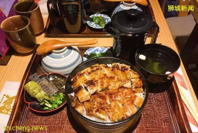 新加坡這一碗絕妙鳗魚飯,讓我甘願排長隊!