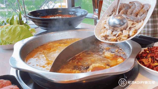 人均$20不到的火鍋+炒菜自助!任點任吃,吃到扶牆出