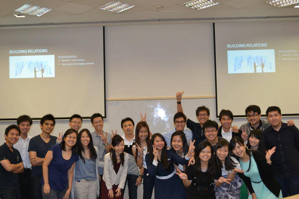 18歲那年，她的生日禮物是股票，未來由此展開