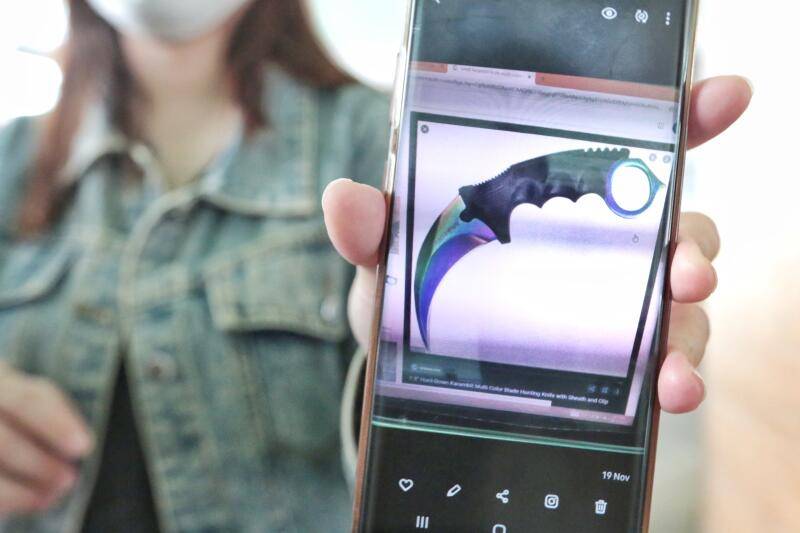 3男子持刀抢劫借贷公司 3分钟内抢走逾14万