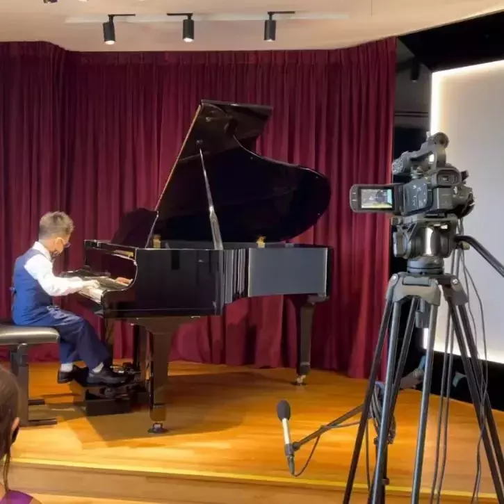 在新加坡不會買樂器？找不到心儀的老師？該參加什麽比賽？看這篇就懂了