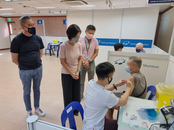 又一起出现症状不就医，确诊新航空姐丈夫感染新冠