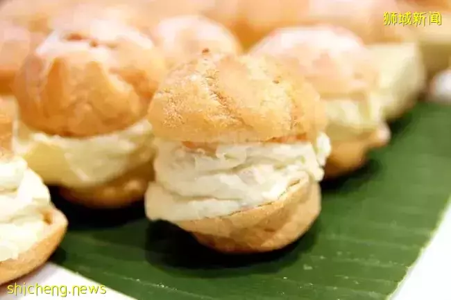 新加坡必打卡的25道國寶級美食！辣椒螃蟹、海南雞飯、炒粿條、肉骨茶