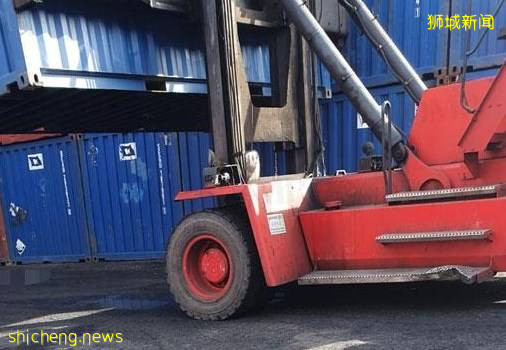 49岁狮城工人压死货柜下 警逮捕42岁男子