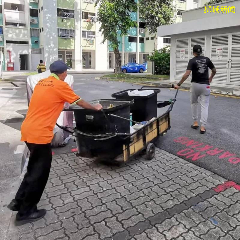 90後不怕髒，在新加坡做清潔工作照樣闖出一片天
