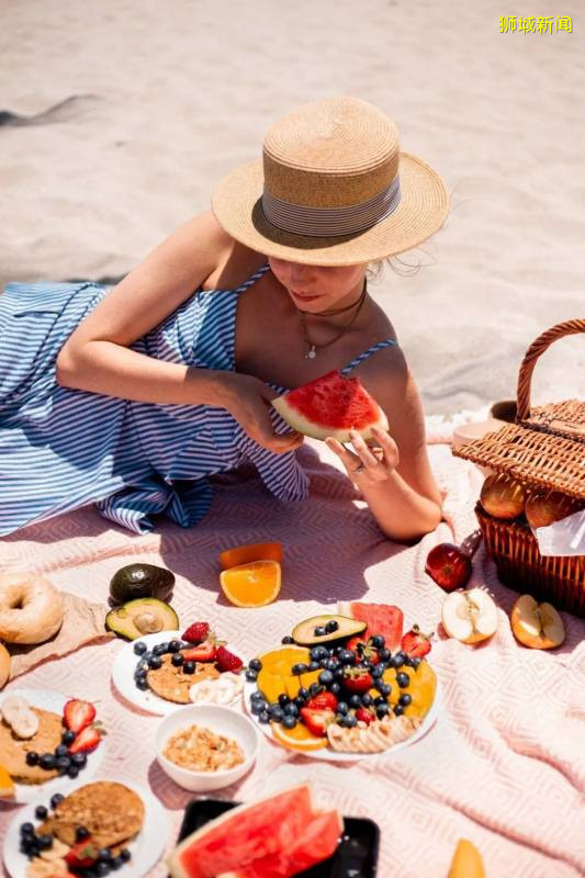 想要一个乘风破浪的夏天?带你打卡新加坡最大的海滨公园