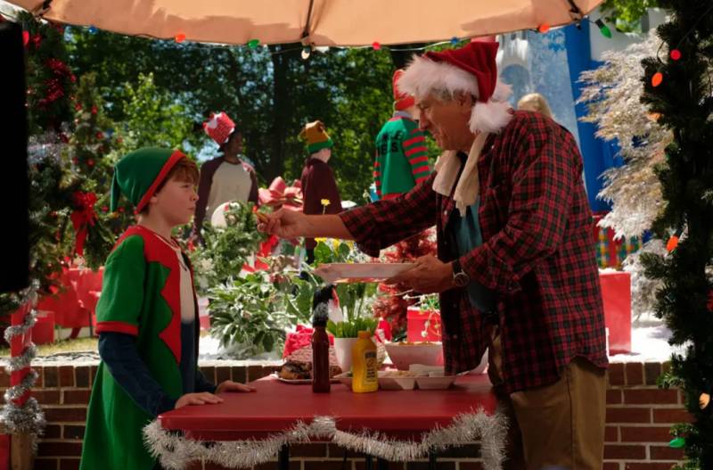 獅城10月影訊 《姜子牙》上映首日票房破2億，《奪冠》口碑炸裂燃爆朋友圈