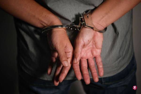 女子被假警察骗300万 一涉案男子落网