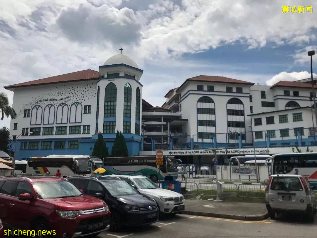 新加坡學生每天睡不夠!專家和家長建議推遲上課時間,可行嗎