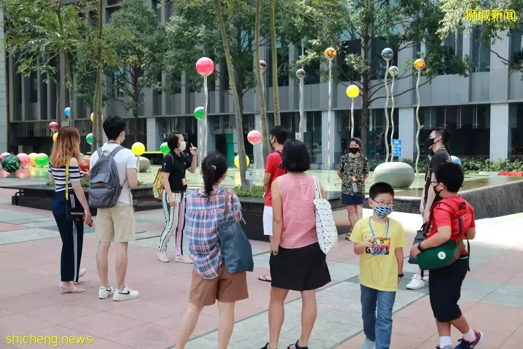 这位中国PR在新加坡买下一层楼!他们却放弃身份,从新加坡润回国