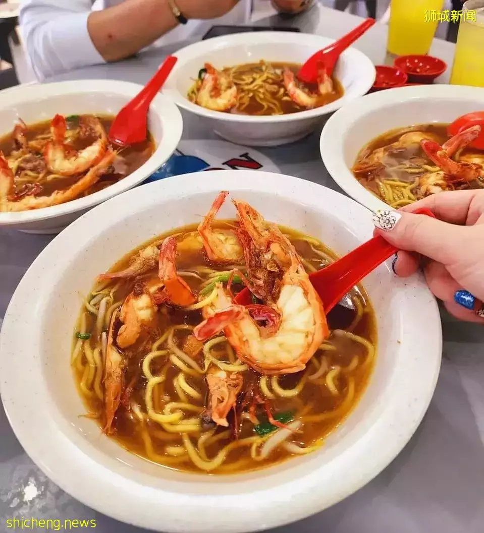撬動你的味蕾!新加坡蝦面大全 · 濃郁湯汁🫕 Q彈面條🍜蝦肉鮮嫩🦐 下班趕緊約起來
