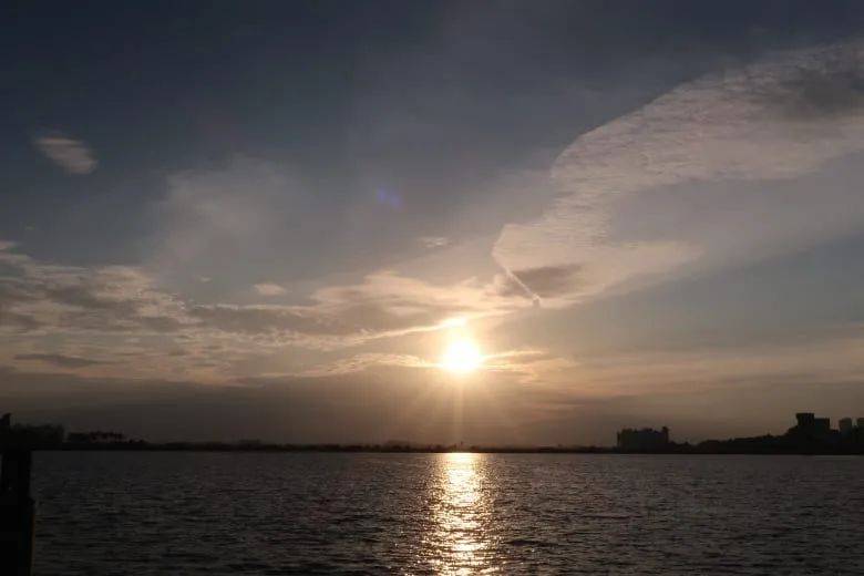 恐龍出沒,請注意