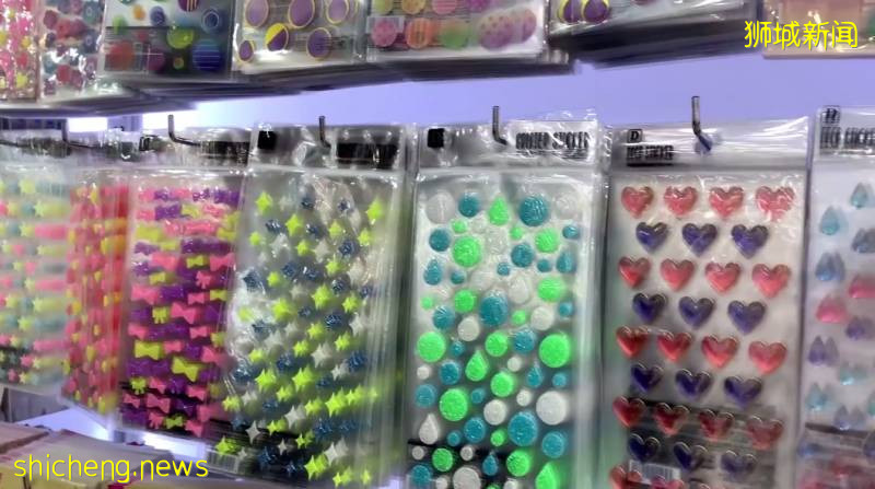 实拍！小伙儿逛新加坡神奇两元店，推荐25样必买好物