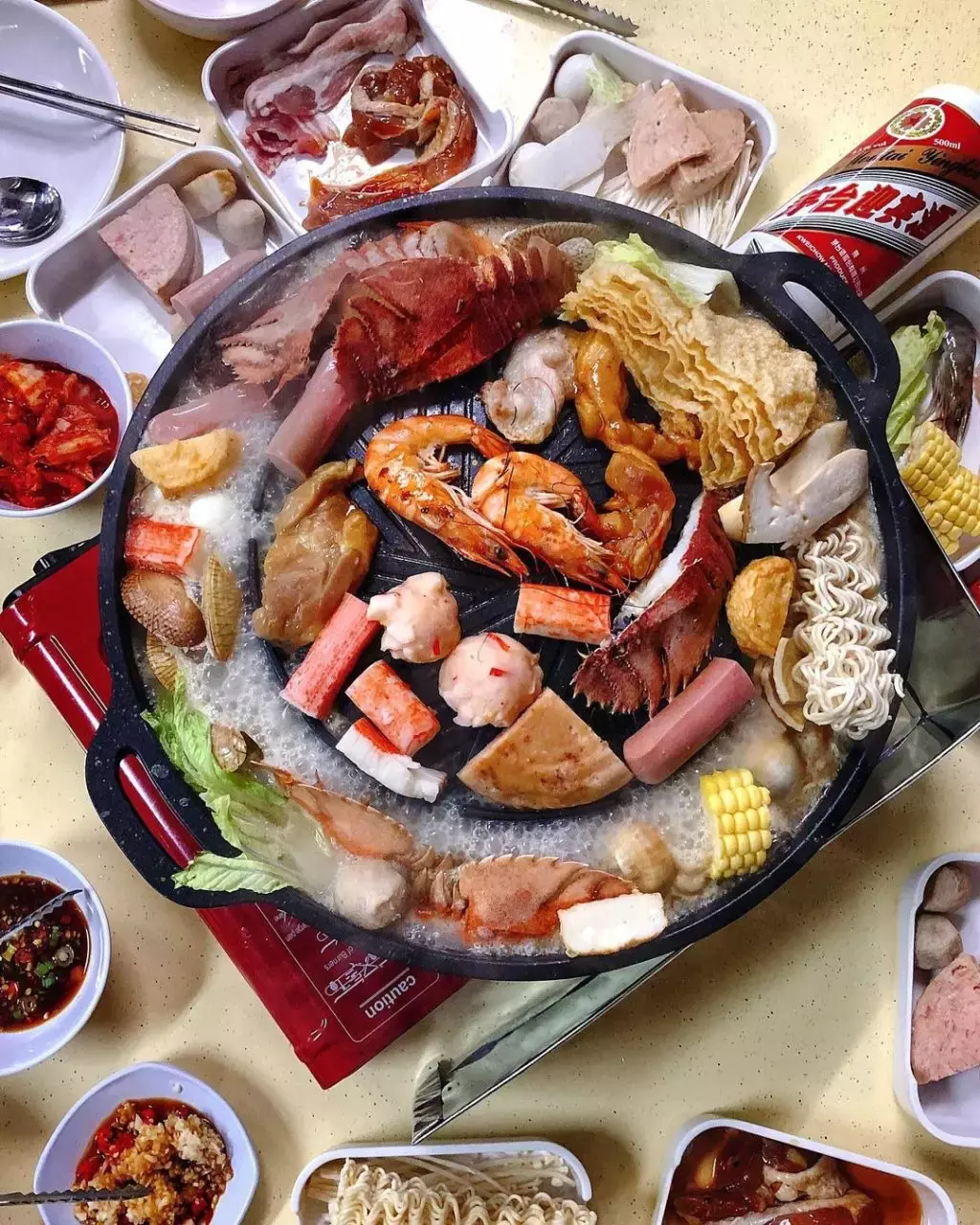 韩式火锅烧烤推出“单杠挑战”赢了免费任吃!100秒成功者完全免单➕无需付费🤩