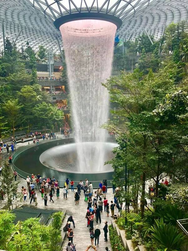 新加坡樟宜國際機場，超越機場的旅遊勝地