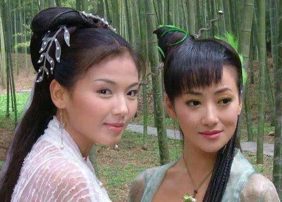 新加坡一线男星回国糊成18线,娶大六岁女演员,将其当作女儿宠