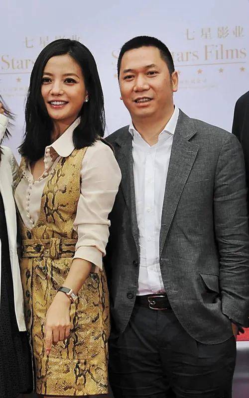 赵薇被爆有小鲜肉新欢,疑甩掉新加坡富豪老公?工作室最新回应