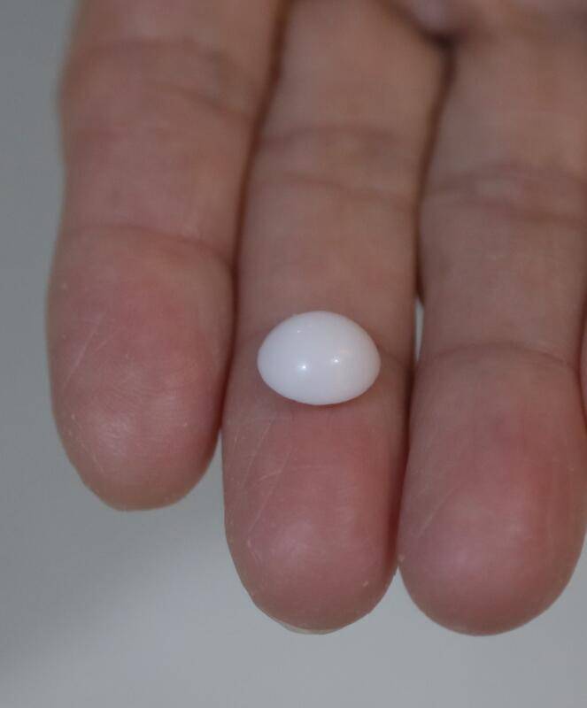 婴儿嘴里卡塑料块 医生竟查不出?