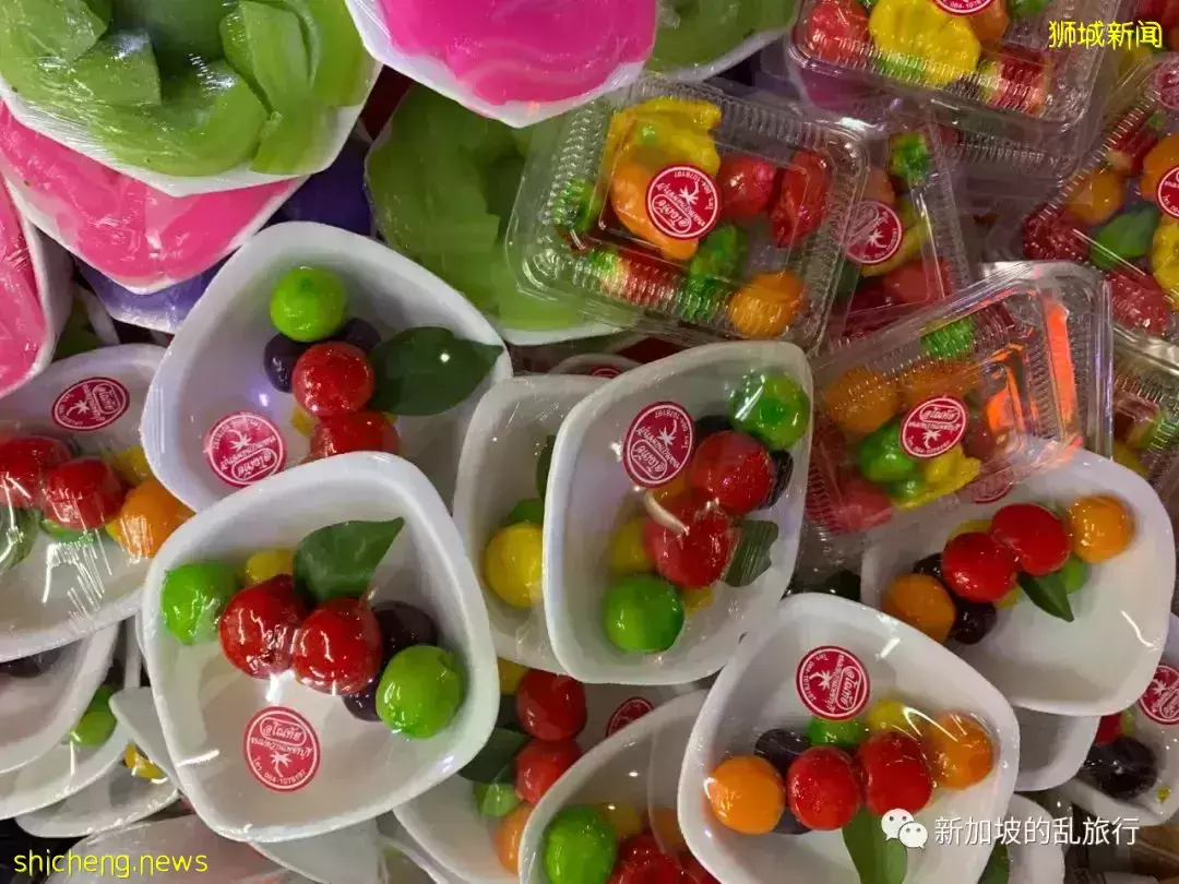 这些被新加坡人遗忘的商场，有自己的风景