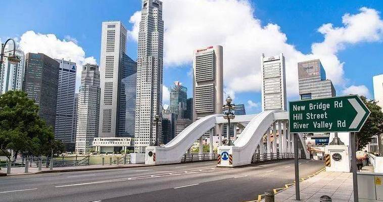 生活在新加坡， “安定又富足” 才是標配