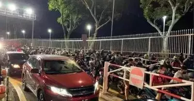 一天2起恐怖車禍！新加坡兩輛巴士相撞：37人受傷、司機死亡