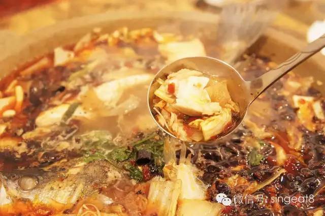 這個周末，讓這一道萬年石鍋魚治愈你