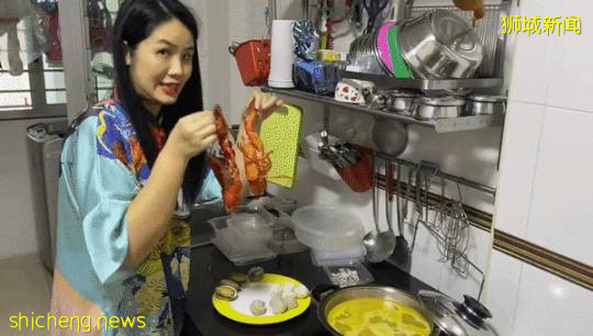 海鮮大餐外賣僅$49！1家3口豪吃龍蝦、鮑魚、大蝦、鹽焗雞