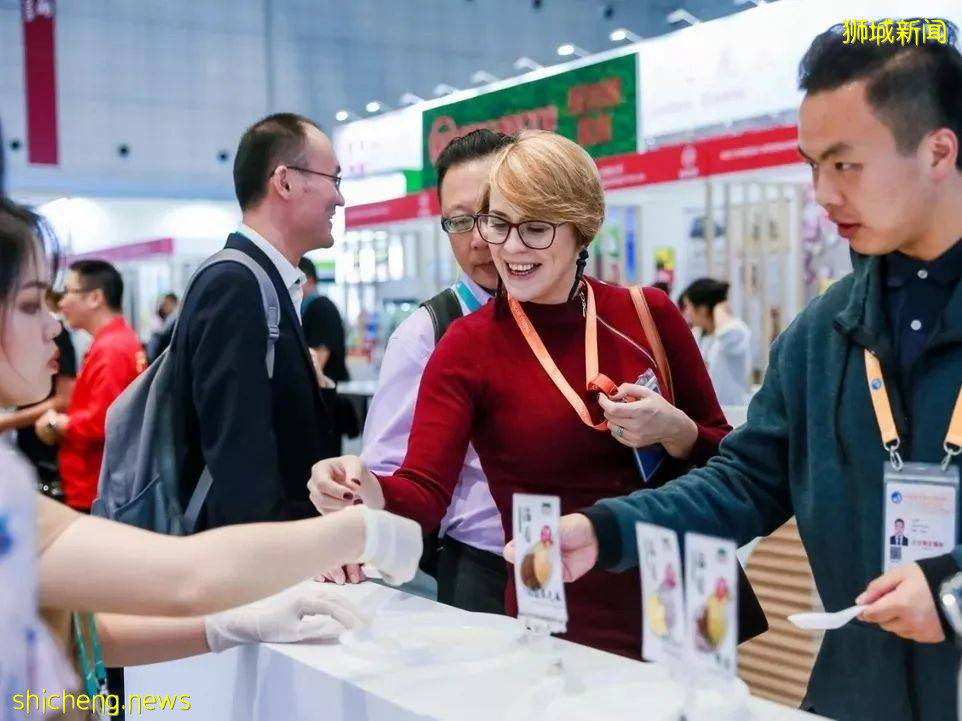 四度攜手、合作共贏，新加坡代表團續寫進博會新輝煌