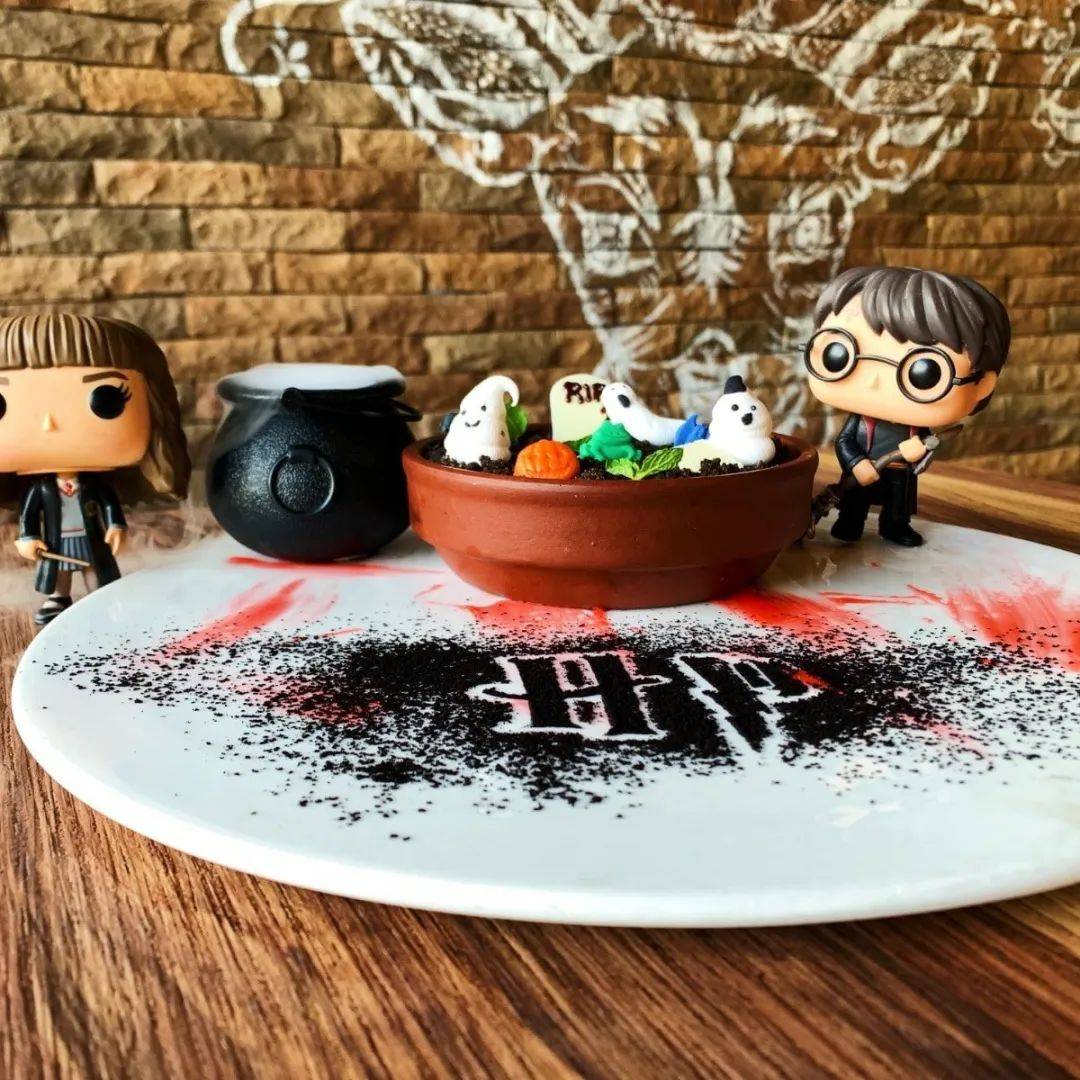 新加坡哈利波特主題餐廳Platform 1094，帶你潛入霍格沃茨魔法世界