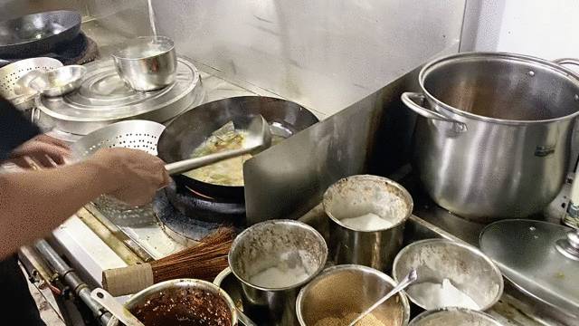 比雙11剁手更恐怖的事情是——這家烤魚、小龍蝦，竟然讓人