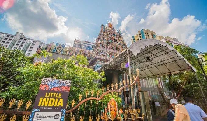 魅力獅城 爲什麽選擇新加坡