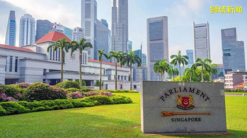 新加坡新一屆國會，半數議員竟然都畢業于新加坡國立大學