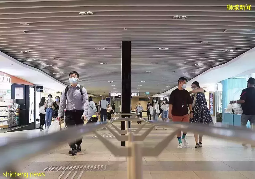 新加坡開萬人展會!部長透露死亡率和疫情前差不多!承諾重開邊境