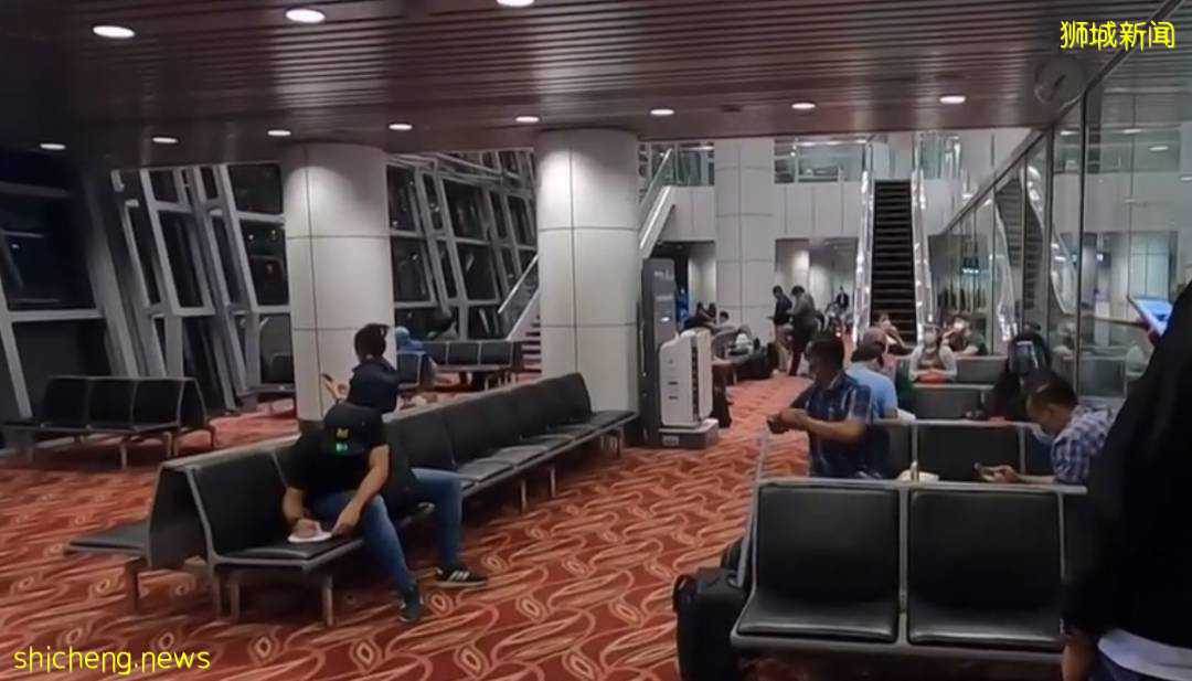 新马官宣VTL后，机票被抢订！本地或现“大马员工请假潮”