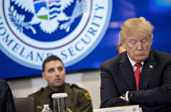 昨天新加坡境外輸入15例!專家:澳洲和越南遊客可能不會來