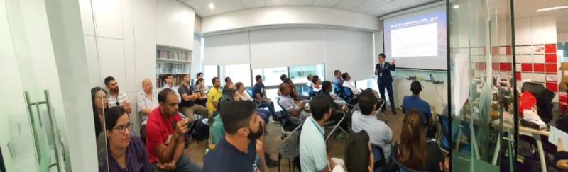 4万人离开！人口10年新低！新加坡还欢迎外国人吗