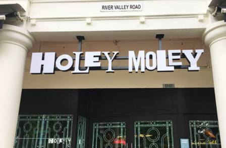 坡島夜生活出行指南！90s旱冰Disco club、室內mini高爾夫bar、高能版密室逃脫等你來玩