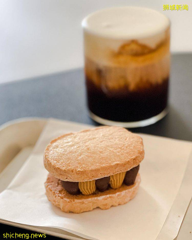 黑白极简风Cafe“Abseil”🖤全店只有五张桌子!静谧环境下品味咖啡☕