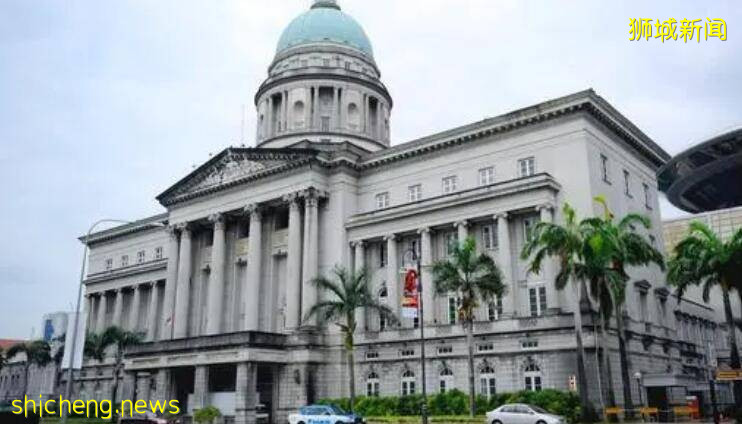 新加坡憋疯大叔疯了？不戴口罩、当街撒尿、辱骂公务人员