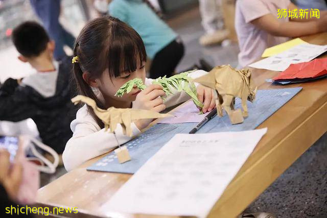 同样是上小学，新加坡和中国的教育有何不同 