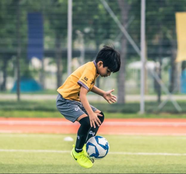 4歲就可以開始學足球~新加坡18家足球俱樂部，有離你最近的嗎