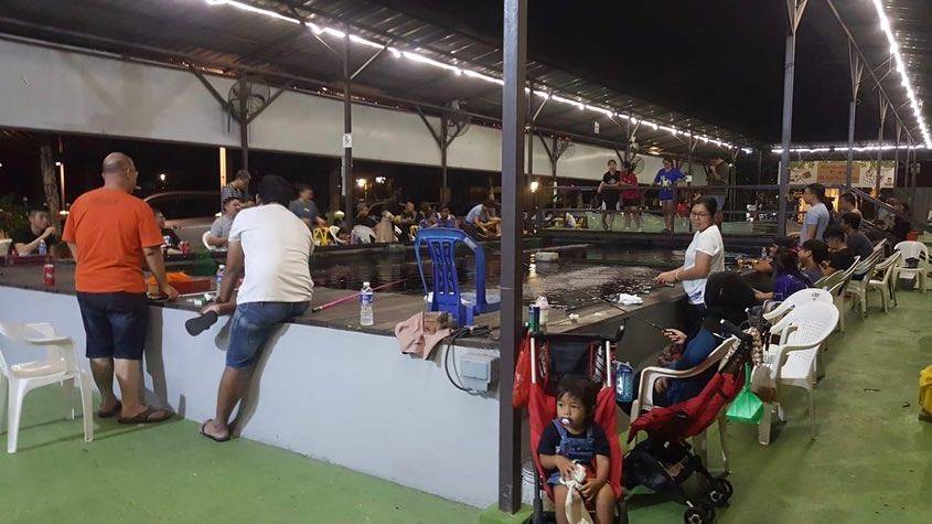 新加坡“垂釣”中心，釣蝦、魚、蟹好去處🐟🦐🦀️ 現釣現烤現吃+冷氣房釣蝦+24小時營業