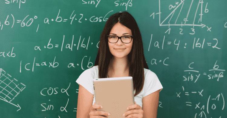 双胞胎宝宝13个月大就开始找家教!新加坡虎妈太拼了