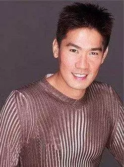 那些年新加坡最灿烂的五位男星：能叫上名字的人估计已经四十岁了