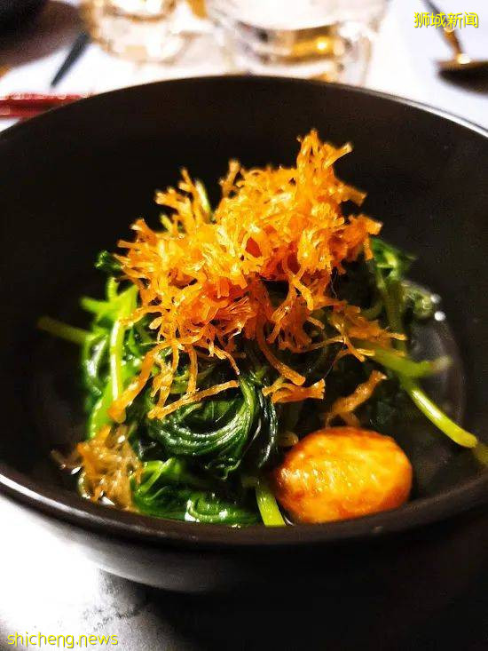 新加坡组屋里居然藏着个金牌大厨并亲自烹煮非一般住家料理