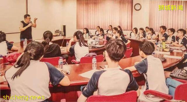 对话新加坡潮语教师:为保护方言开课,有时用英语马来语讲解